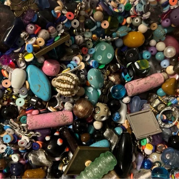 Random Bead Scoop - Picture 3 of 3